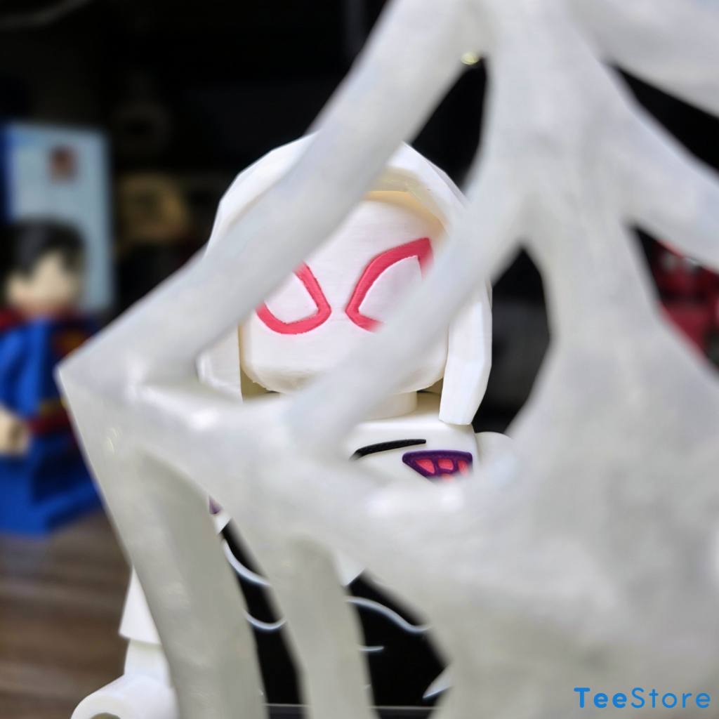[500%] Mô Hình Brick Spidy Gwen 22cm | Spider-Verse | Mega Figure 500% PLA+ Decor | Ma Vồ Collection