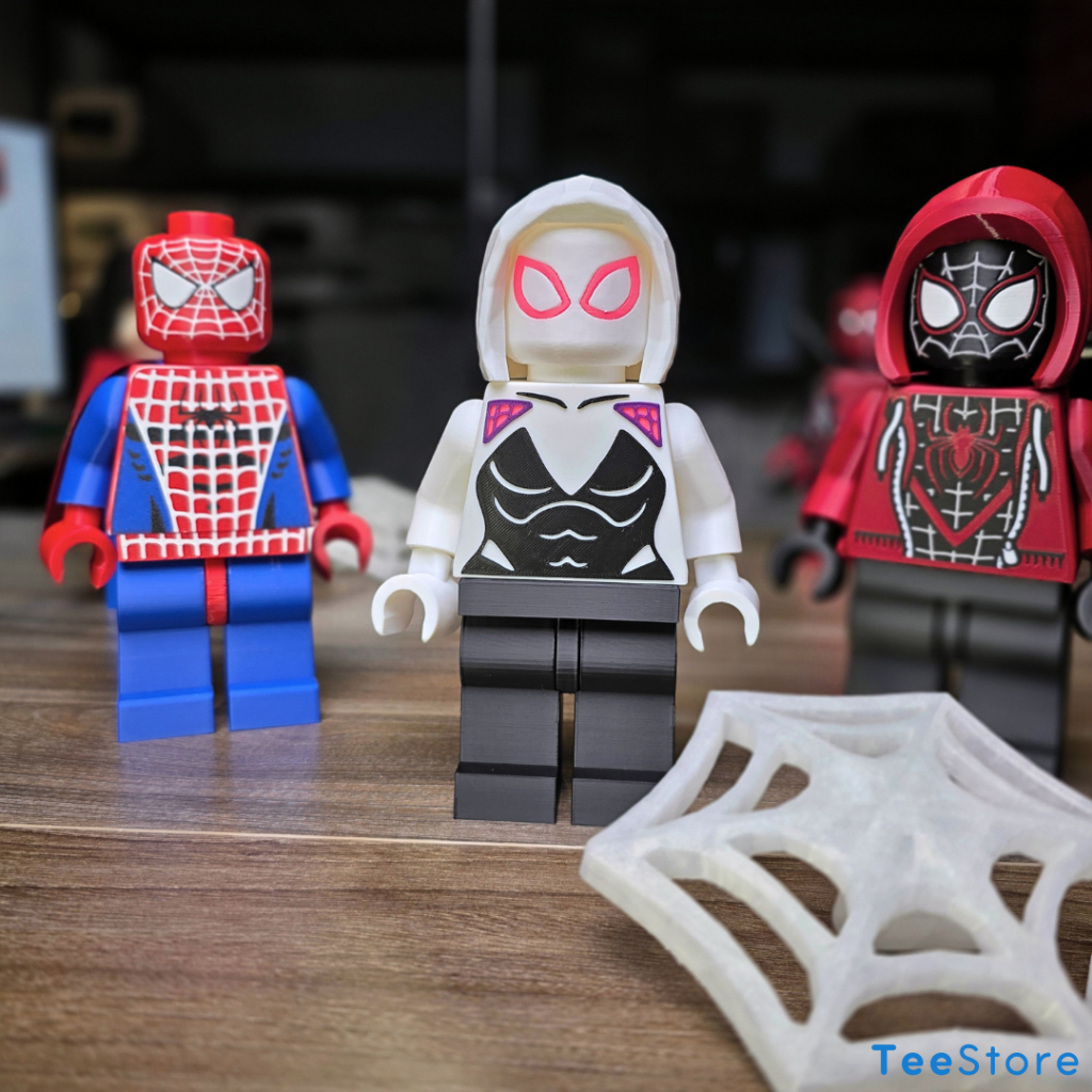 [500%] Mô Hình Brick Spidy Gwen 22cm | Spider-Verse | Mega Figure 500% PLA+ Decor | Ma Vồ Collection