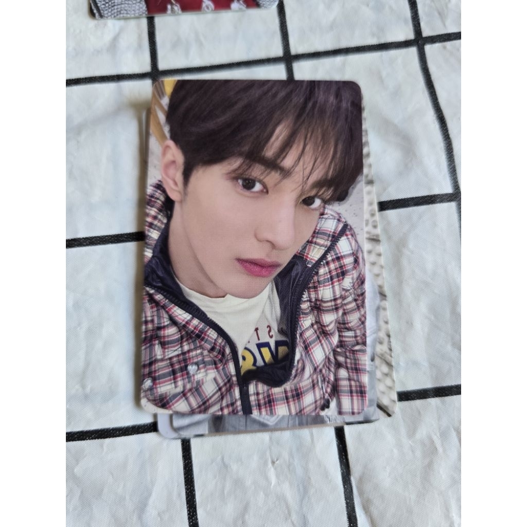 Có sẵn Card Cortis Greengreen Japan UMS, Weverse Japan | Shopee