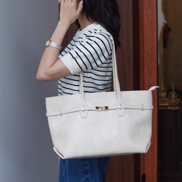 Túi tote nữ LEBOW Urban Tote  (Không kèm charm)