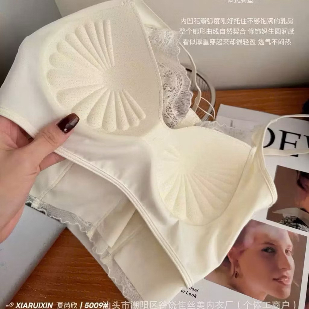 Áo Lót corset Ren Mềm Mút Mỏng Nâng Ngực Tạo Khe Kiểu Dáng Đơn Giản Sang Trọng Có Móc