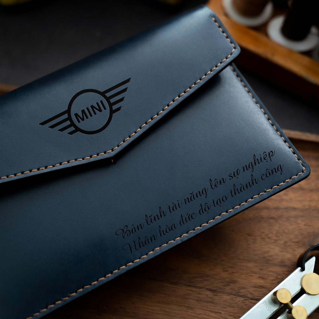 Mino Crafts - Ví Đựng Đăng Kiểm xe ô tô Handmade da thật - Khắc logo xe mini cooper - Nhiều màu sắc