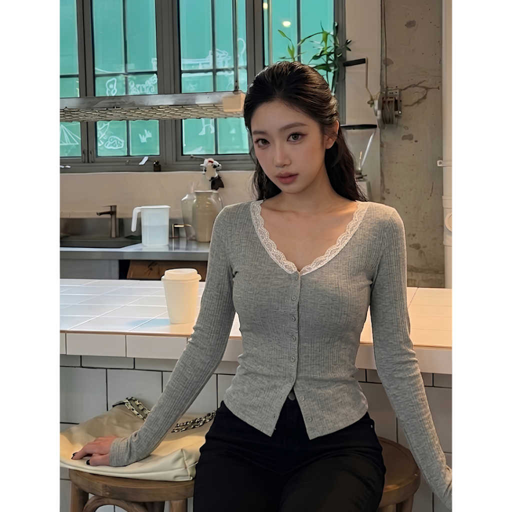 Áo Thun Kiểu Nữ Dài Tay Cổ Chữ V Phối Ren ESHOP Áo Thun Nữ Chất Thun Tăm Mềm Mịn Dễ Phối Đồ Bigsize 45-85kg MS538