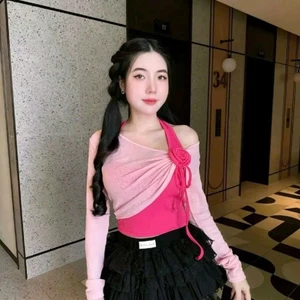 Áo Thun Tăm Cổ Yếm Kèm Áo Thun Giấy Dài Tay Phối Hoa Cột Rời Phong Cách Trendy Hàn Quốc