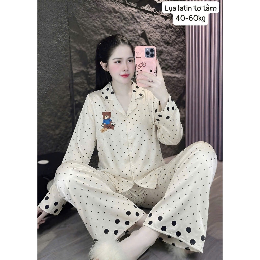 [FREESIZE 40-60KG] BỘ ĐỒ MẶC NHÀ TAY DÀI- PIJAMA LỤA LATIN CỔ V IN HỌA TIẾT