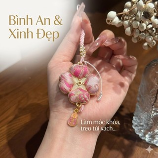 Móc Khóa Cỏ Bốn Lá Gấm Tống Phụ Kiện Treo Điện Thoại Túi Xách Thủ Công Thêu Dệt Tinh Xảo Quà Tặng Sang Trọng
