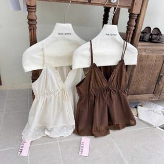 •𝙆𝙞𝙣𝙜𝙨𝙝𝙤𝙥𝙗𝙚𝙖𝙪𝙩𝙮•Áo Thô Peplum Hai Dây Cổ Bèo QC