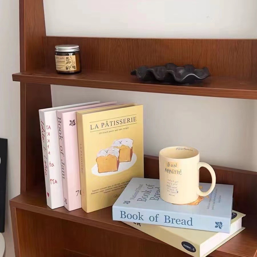Bìa cứng in nét sách mô hình sách decor trang trí quán cà phê ,trang trí hiện đại, tối giản