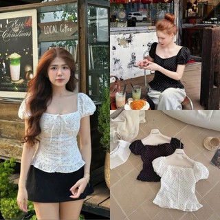 Áo Croptop Nữ Cổ Vuông Tay Bồng Chấm Bi Style Tiểu Thư Hàn Quốc Dáng Ngắn Dễ Phối Đồ 1351 247Store