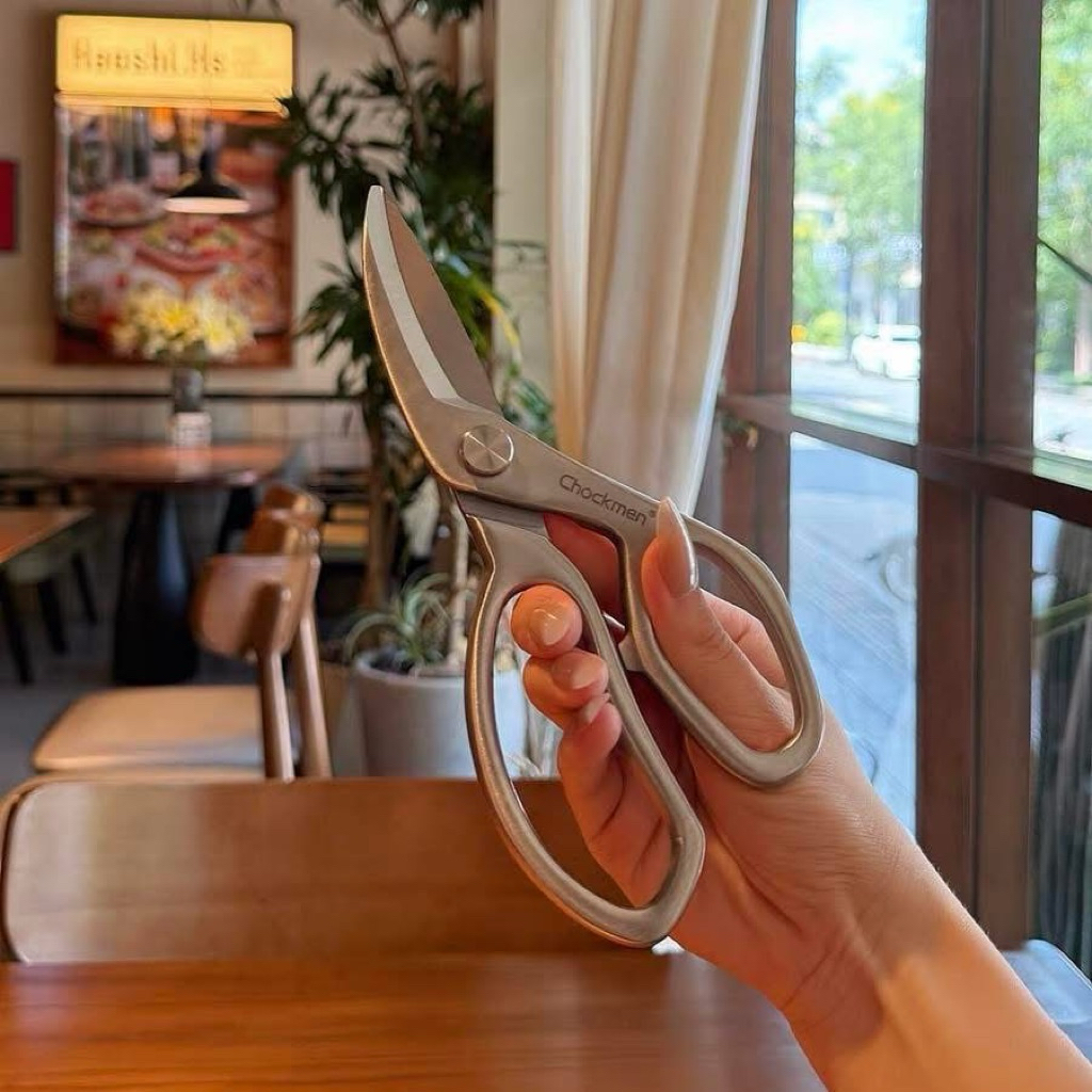 kéo cắt gà cán cong Chockmen C448