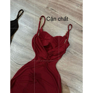 Đầm body hai dây phối xích hở lưng khoét v xoắn xẻ tà dài thun ladong mịn