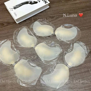 Miếng dán ngực móc cài silicon