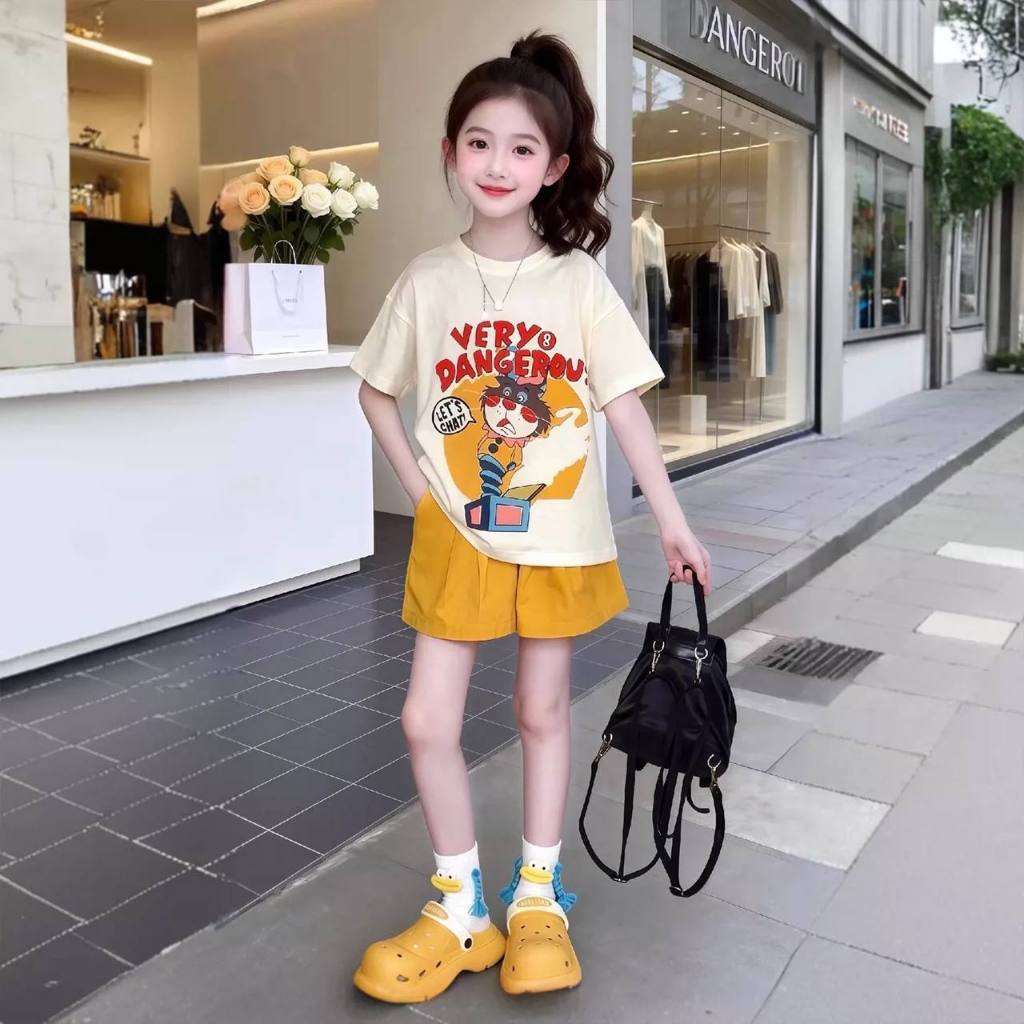 Áo cotton in mèo vàng, Quần sooc kaki bộ mèo vàng cho bé gái size đại BEESHOP H26025A, H26025Q