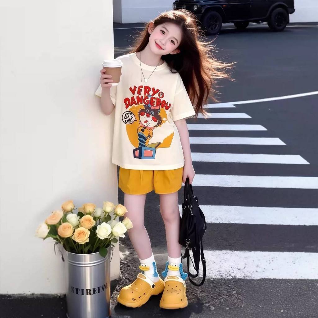 Áo cotton in mèo vàng, Quần sooc kaki bộ mèo vàng cho bé gái size đại BEESHOP H26025A, H26025Q