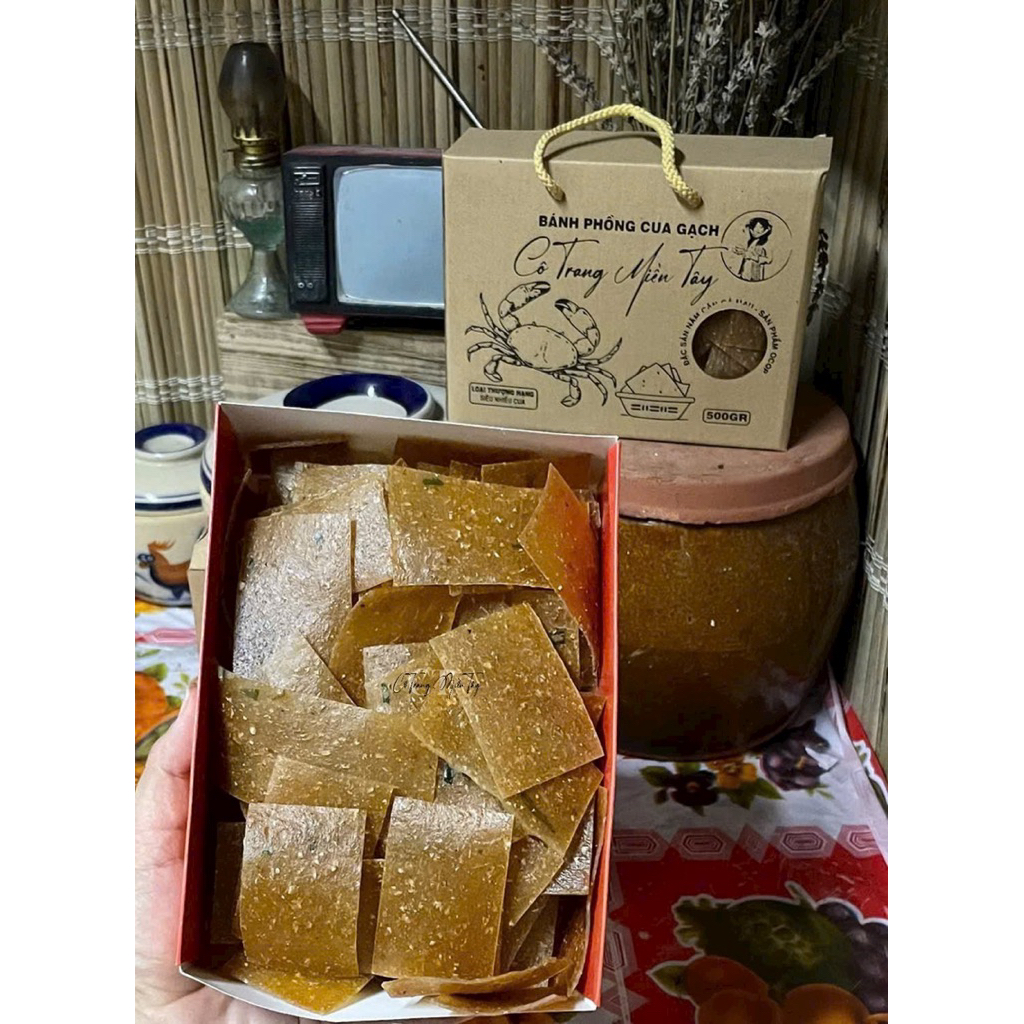 Bánh Phồng Cua Gạch Siêu Nhiều Cua Đặc Sản Năm Căn-Cà Mau Cô Trang Miền Tây (Hộp Vai Sách 500gram)