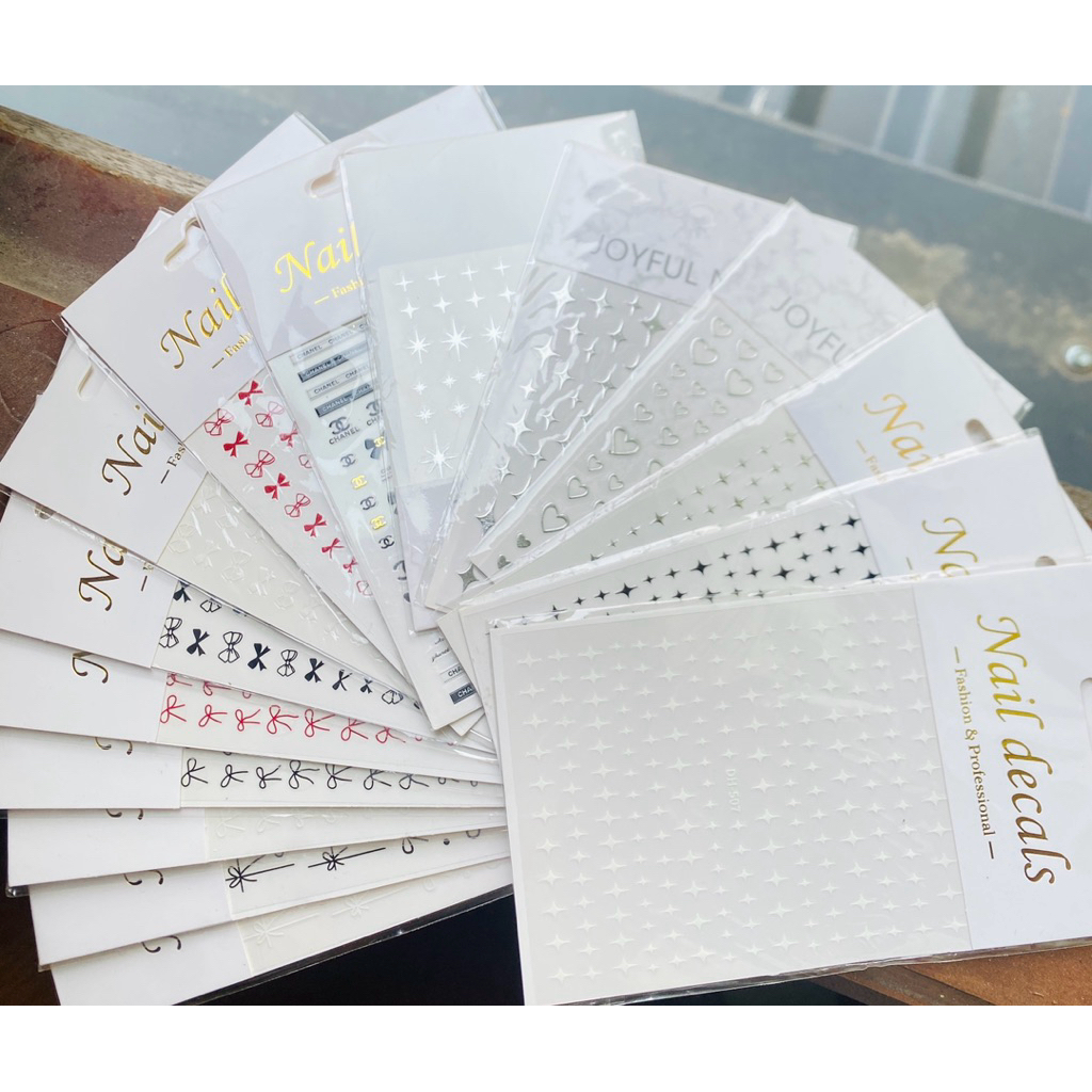 Các mã sticker dán nail siêu xinh siêu hot ạ