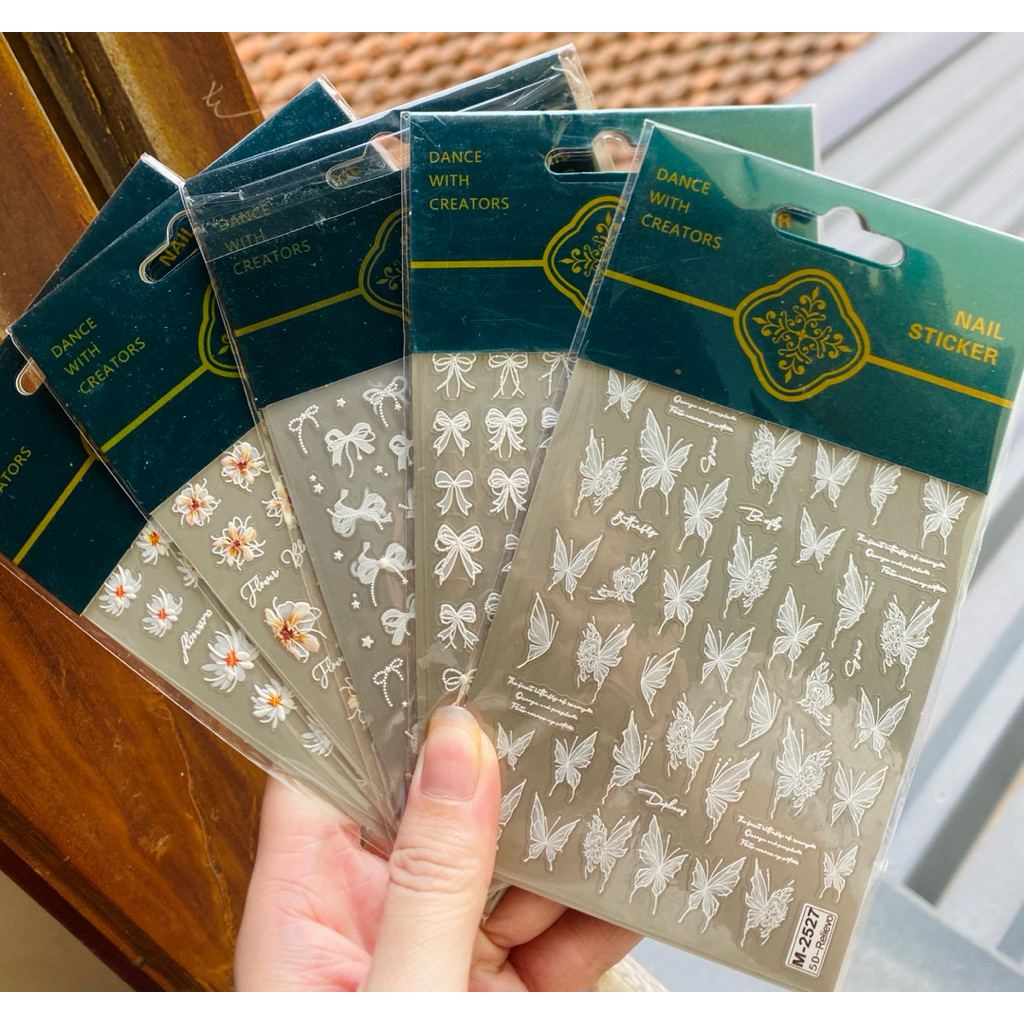 Các mã sticker dán nail siêu xinh siêu hot ạ