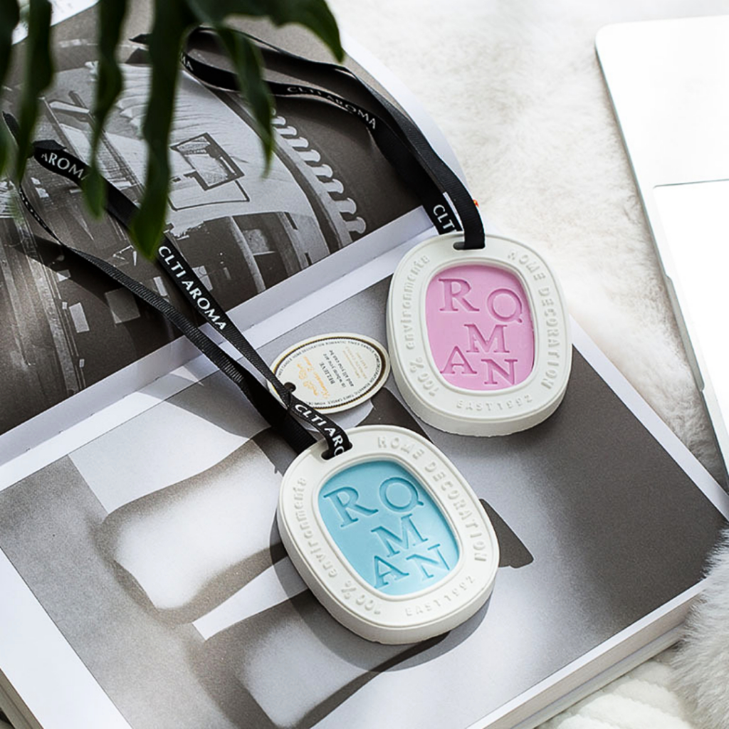 Sáp Thơm Phòng Treo Tủ Quần Áo Xe Ô Tô Tinh Dầu Thiên Nhiên Treo Phòng Ngủ Khử Mùi Dễ Chịu Aroma ST06
