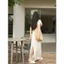 𝗧𝗵𝗲𝗿 -Đầm Linen lệch vai
