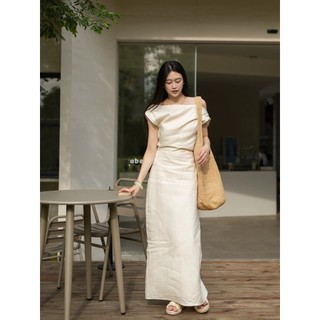 𝗧𝗵𝗲𝗿 𝗗𝗿𝗲𝘀𝘀-- |LYLINEN|- Đầm Linen lệch vai