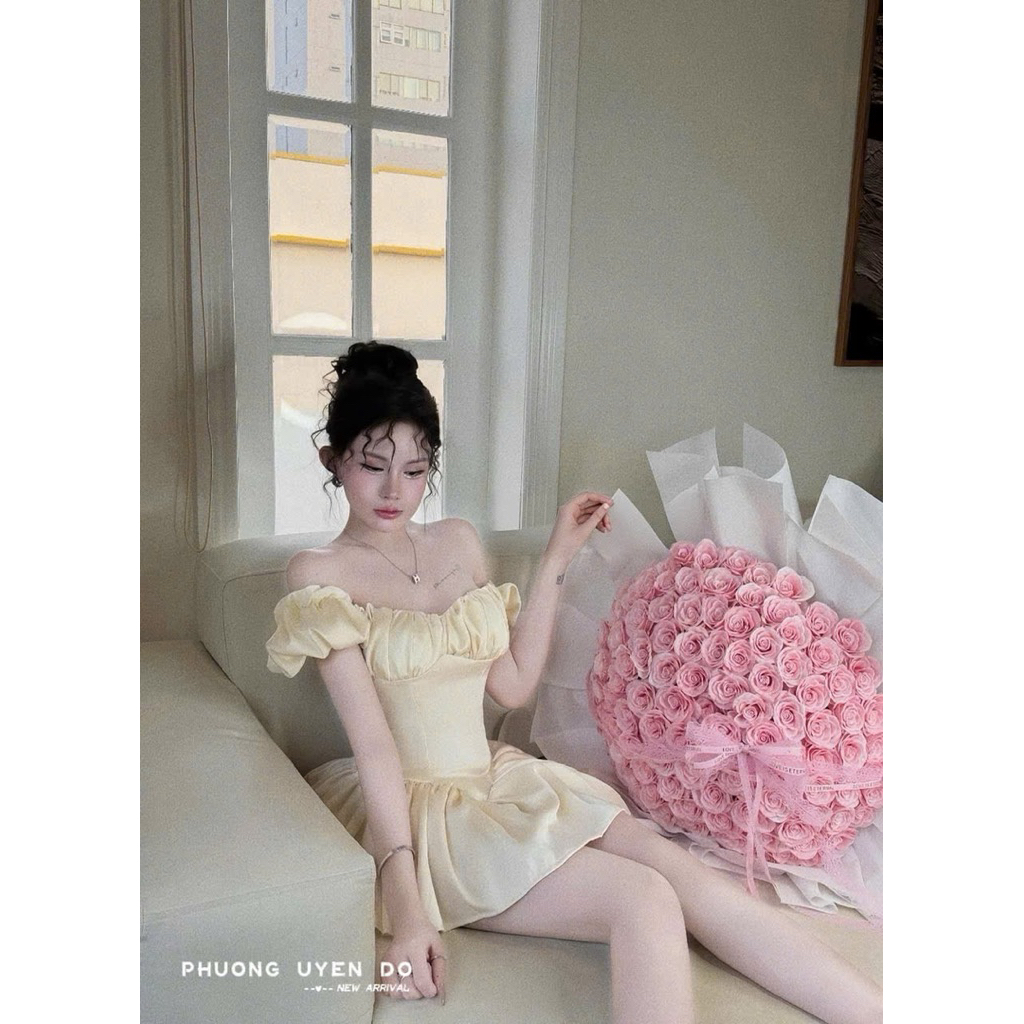 Váy lụa trễ vai kèm quần sm