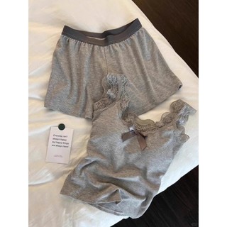 Bộ đồ ngủ nữ JOIE TRENDY thun tăm tôn dáng, Set mặc nhà sát nách viền ren xám phối nơ sang chảnh