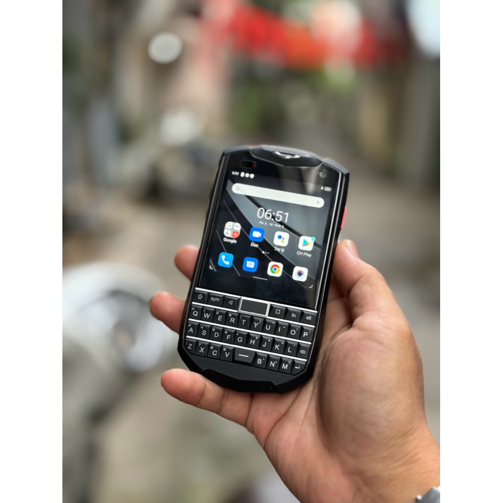 điện thoại Unihertz titan pocket