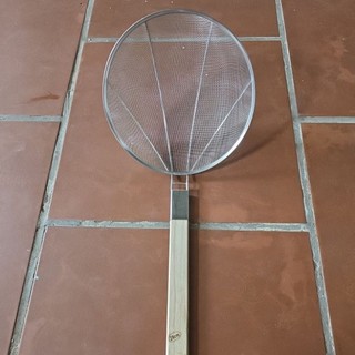 vợt mỳ vợt bún phở cán gỗ dạng lưới inox