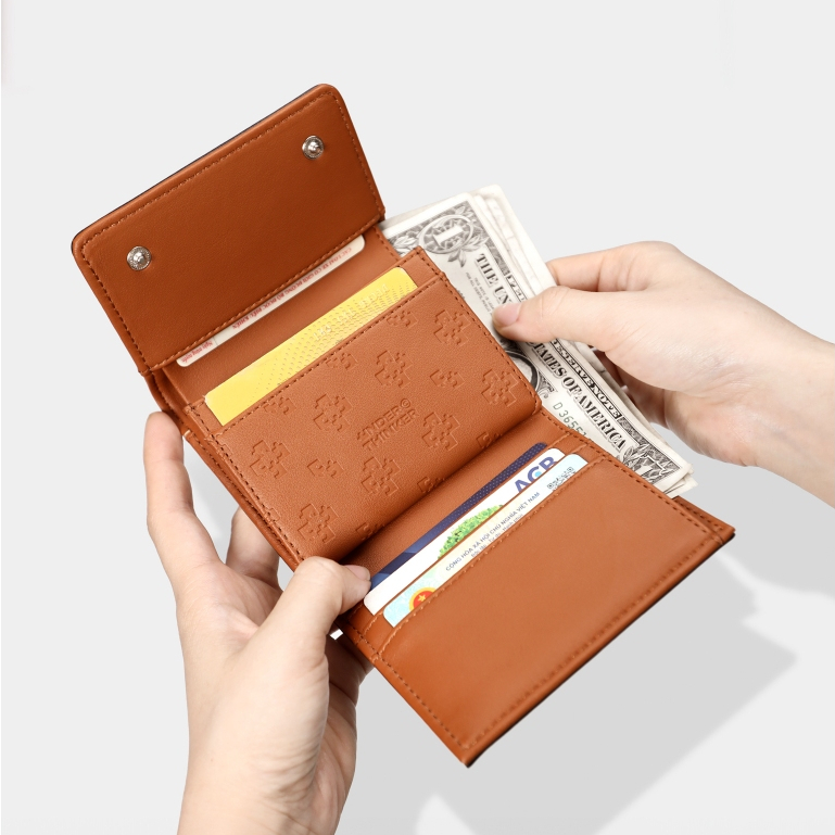 Ví Da PU LOGAN Dập Chìm Nhiều Ngăn Tiện Dụng RFID Blocking Bóp Nam Cao Cấp Thời Trang | M Studio