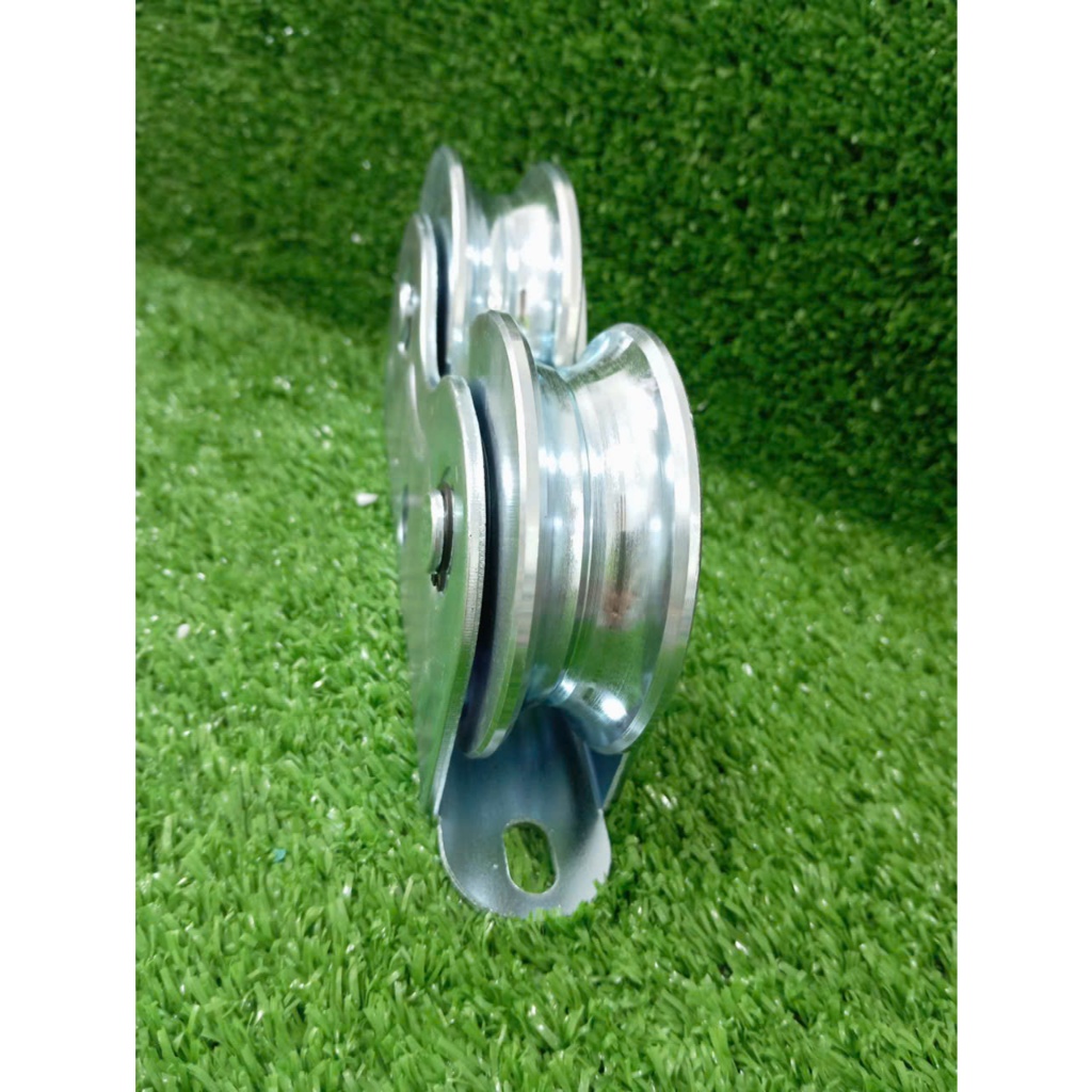 Bánh xe đôi cổng lùa UV80, bánh xe dùng được cho cả ray V và Ray U