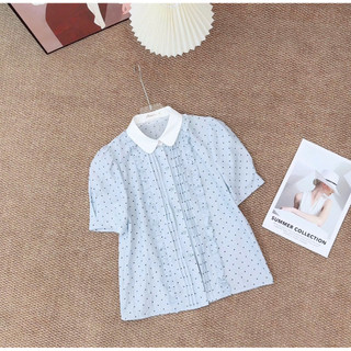 Áo chấm bi viền ren