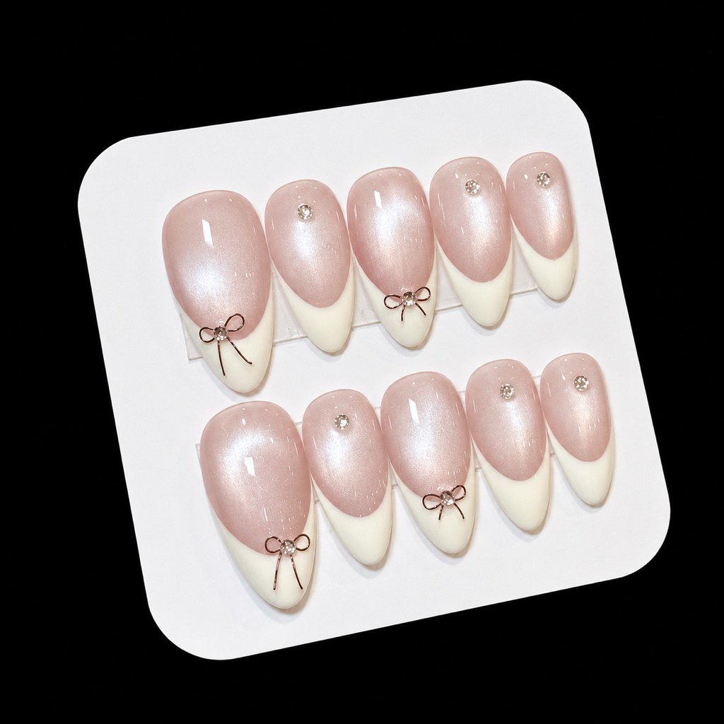 nail box xinh ( kèm keo và dũa )