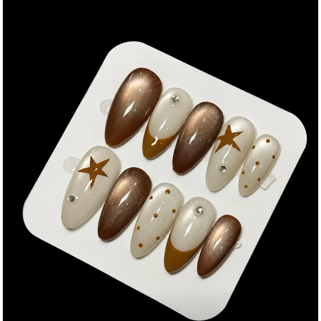 nail box xinh ( kèm keo và dũa )