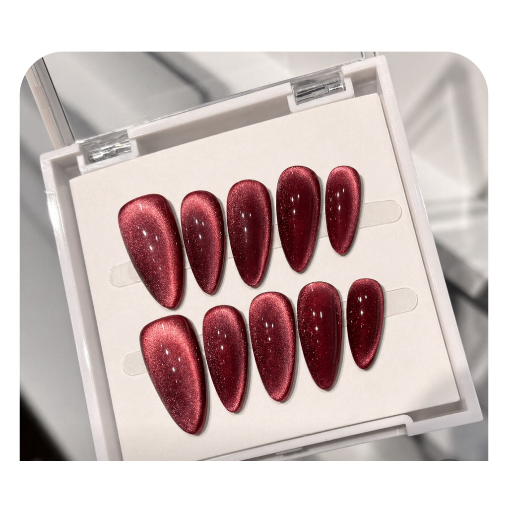 nail box xinh ( kèm keo và dũa )