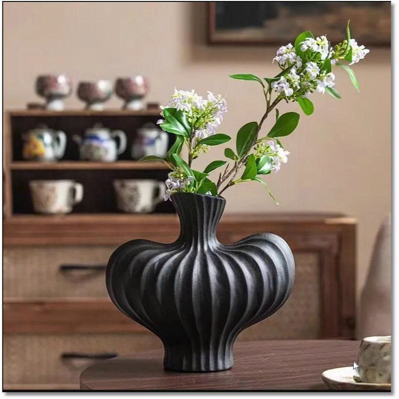 Bình lọ hoa wabi sabi màu đen trắng trang trí nhà cửa