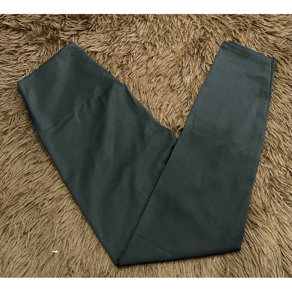 quần tập nữ màu đen chất đẹp 2hand