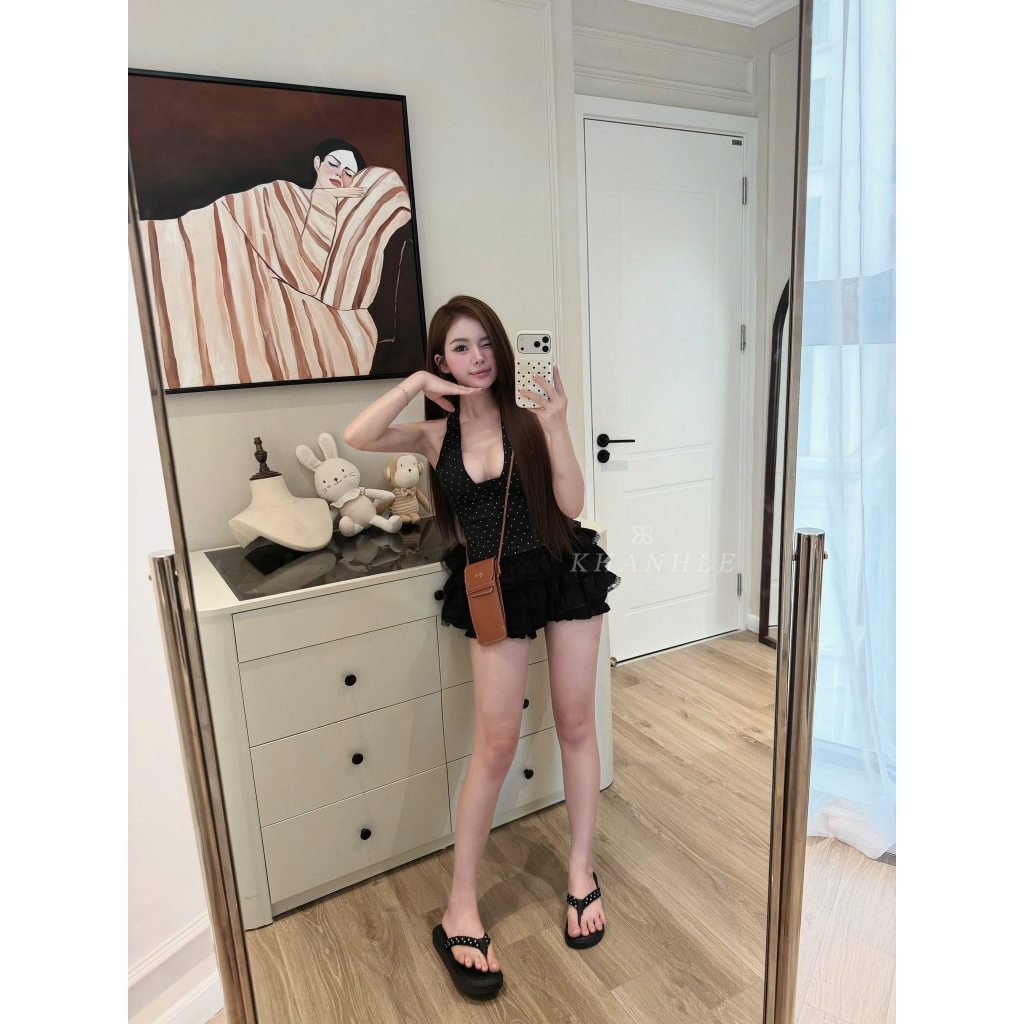 ZIMM STORE-Set áo yếm cổ khoét sâu dáng ôm họa tiết chấm bi kết hợp chân váy xòe ngắn