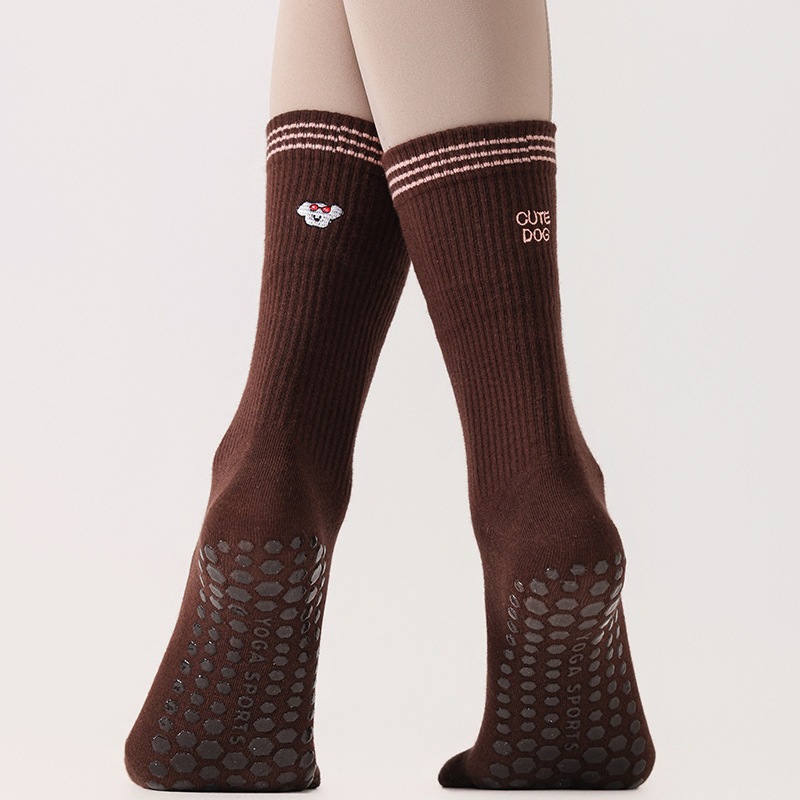 Vớ Tất Nữ xỏ ngón chữ NEVER phong cách trẻ trung, năng động.
