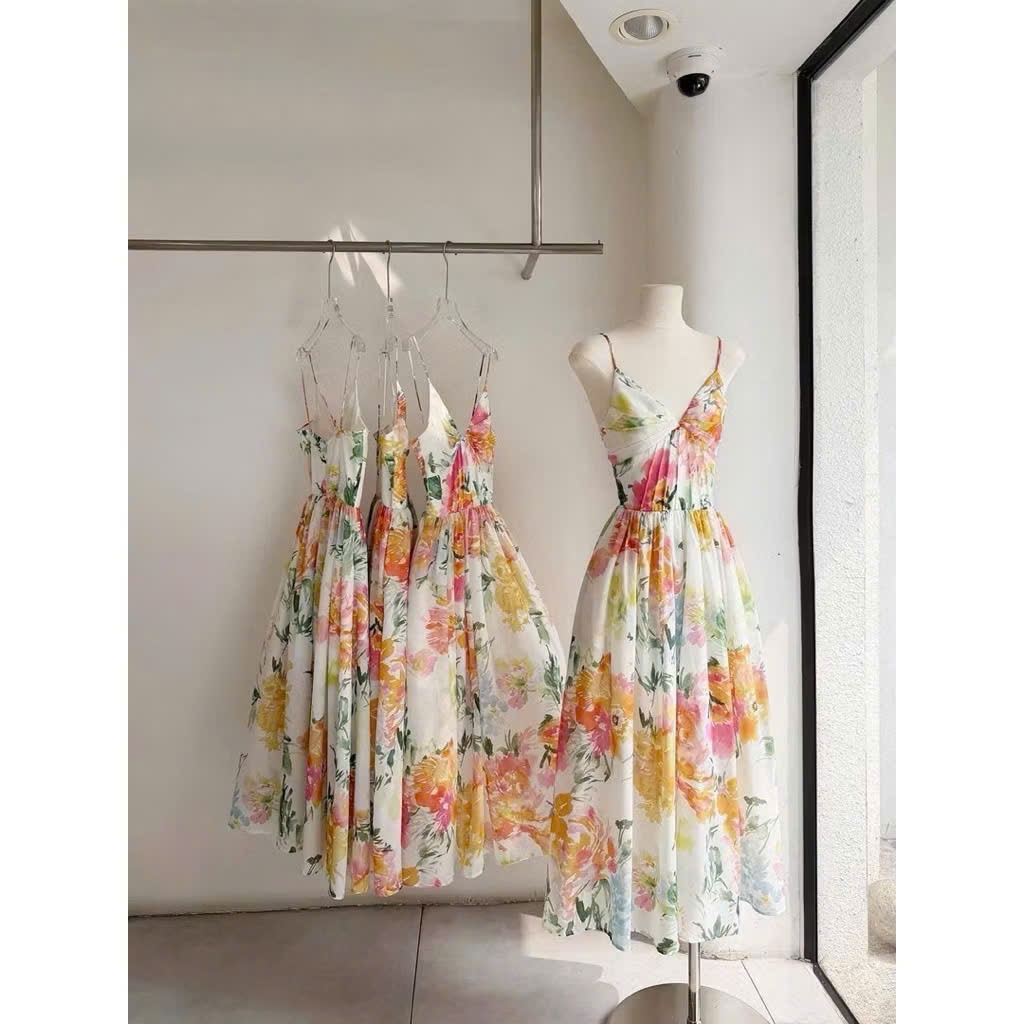 Đầm Maxi 2 Dây Họa Tiết Hoa Mùa Hè Mềm Mại Form Xòe Tôn Dáng by Chamie Store