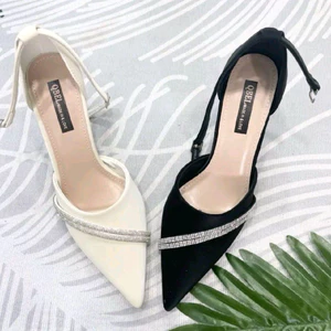 Bigsize 35-41 Giầy Sục Hậu Bít Dây Khoá Cài Phối Dây Đá Chéo Hai loại Gót Vuông Và Nhọn Cao Từ 5-9p Mã B24