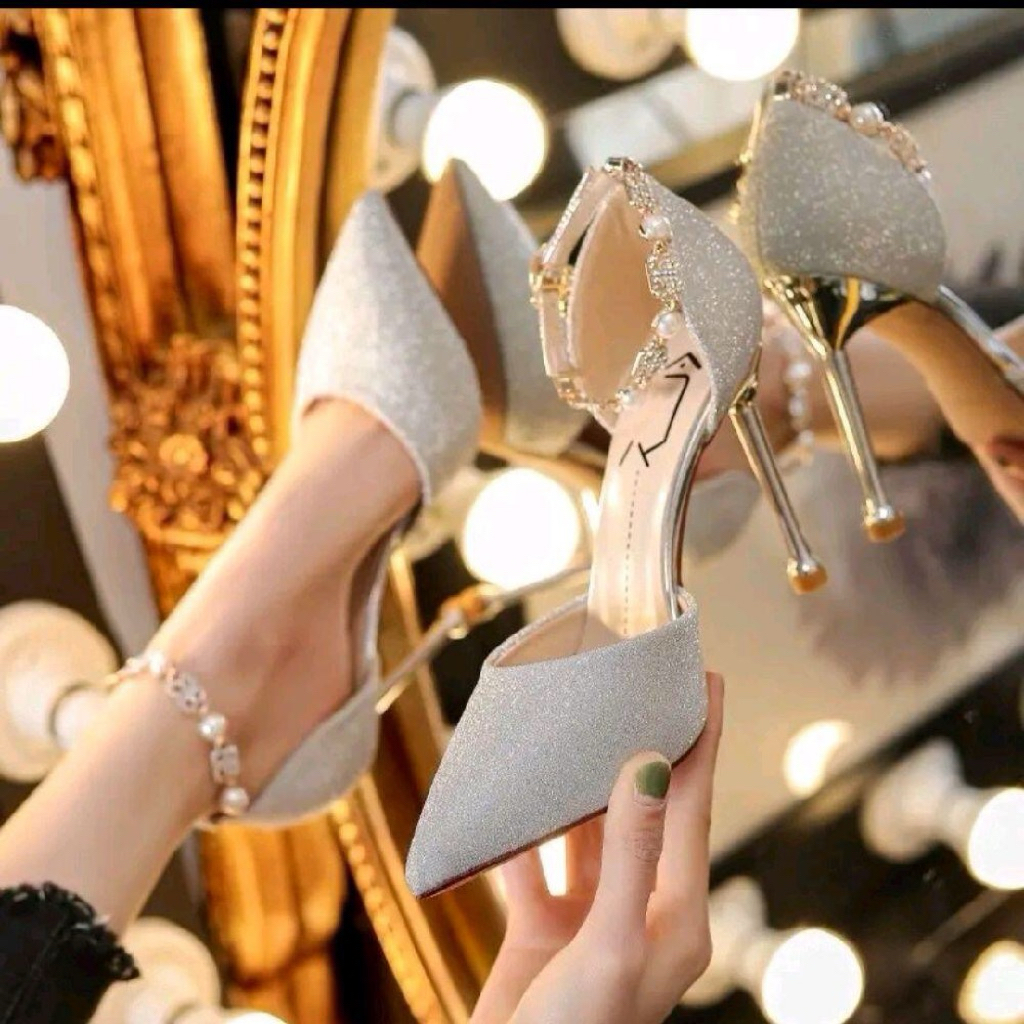 Bigsize 35-41 Giầy Sục mũi nhọn hậu bít trang trí lắc xích ánh kim chất da kim tuyến sóng gót cao 5-9p mã B25
