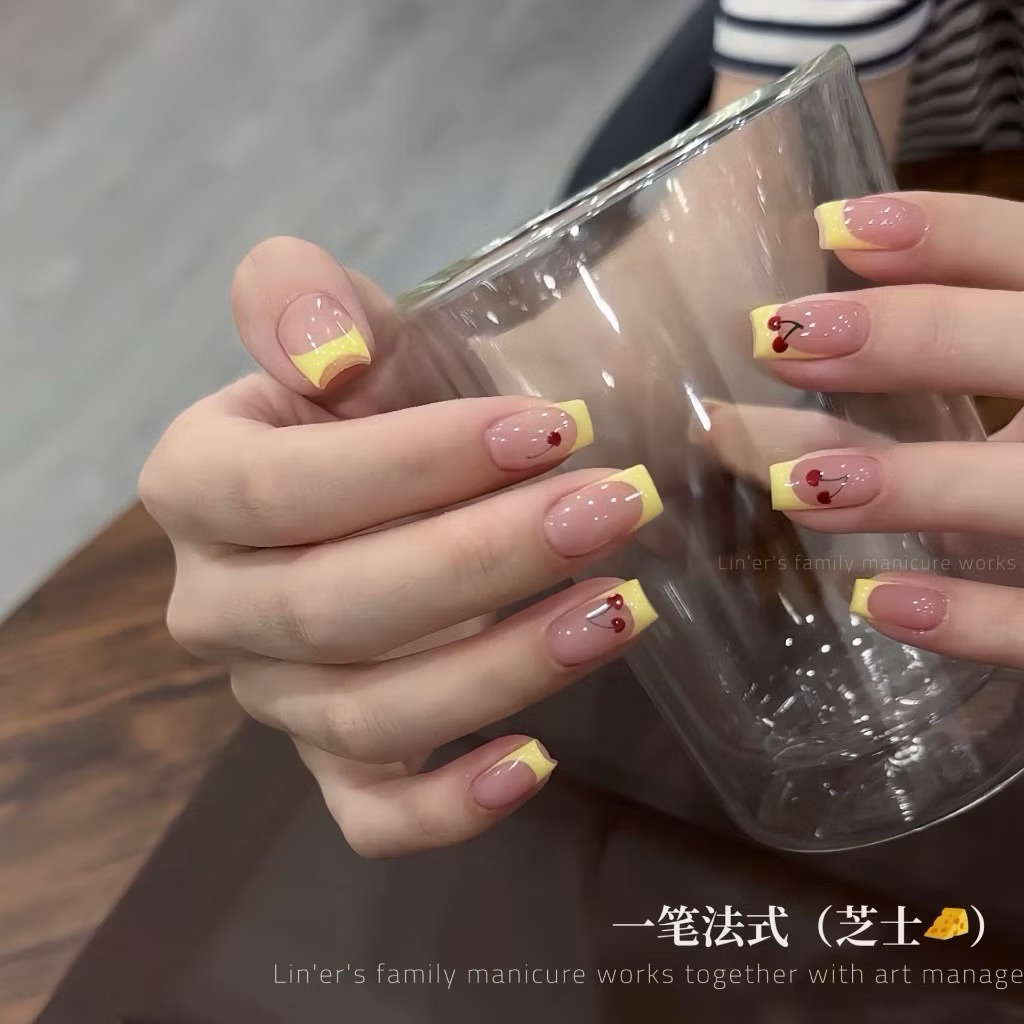 Sơn gel cọ nét màu vàng, màu trắng sữa sẵn ship ạ