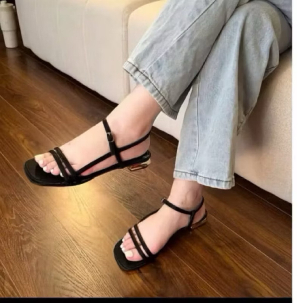 [D32](Deal mở bán) Dép nữ VANA FASHIONSHOES ,sandal nữ gót 2p mạ vàng mũi vuông phối quai da sang trọng