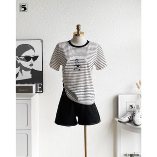 Áo Thun Nữ Twentyfive Cổ Tròn, Họa Tiết Kẻ Ngang, Viền Màu In Hình Dễ Thương Form Basic Trẻ Trung Năng Động 7241