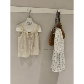 𝐏𝐡𝐢𝐞𝐧 𝐖𝐆𝐖𝐄 | (Sẵn) w9740 Áo Thô 2 Dây Phối Ren Màu Be