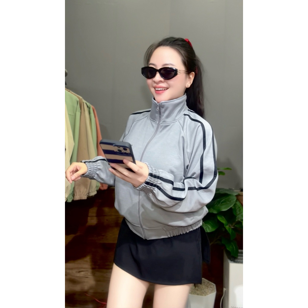 QUỲNH QUỲNH - [Mẫu mới ] Áo khoác nữ thiết kế thời trang, chất liệu PC cotton mềm mại, thiết kế phù hợp mọi lứa tuổi