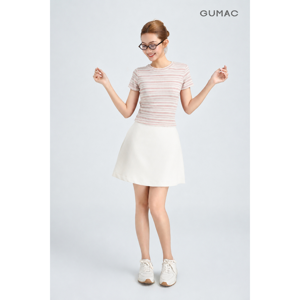 Áo Thun Nữ GUMAC Form Ôm Slim Cổ Tròn Tay Ngắn Chất Thun Sọc Mịn Co Giãn Thoải Mái LATG05051