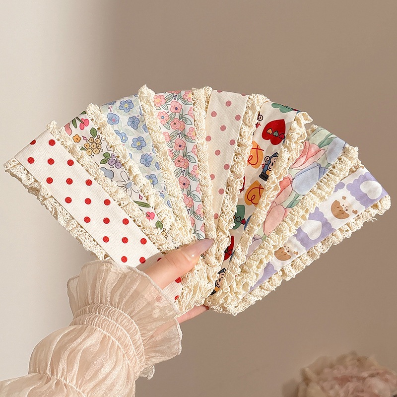 Băng đô dán mái cố định tóc viền ren hoa nhí đáng yêu phong cách Hàn Quốc chống đau đầu 33,5cm