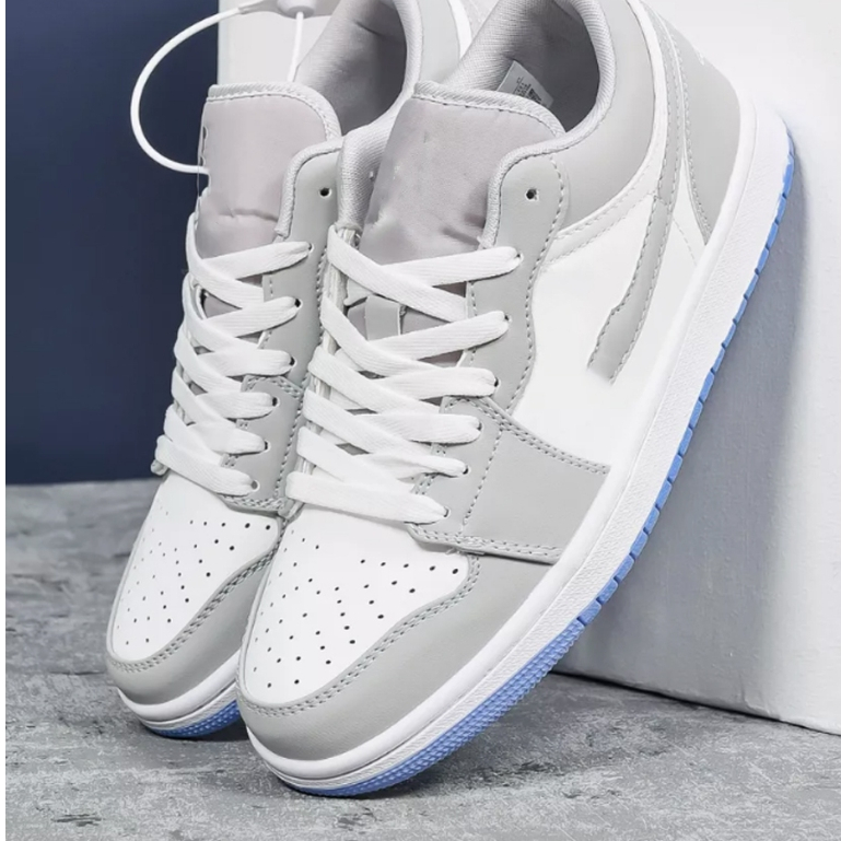 Giày Thể Thao Màu Xám Đế Xanh, Giày Sneaker Nam Nữ Thời Trang Dễ Phối Đồ Full Size.