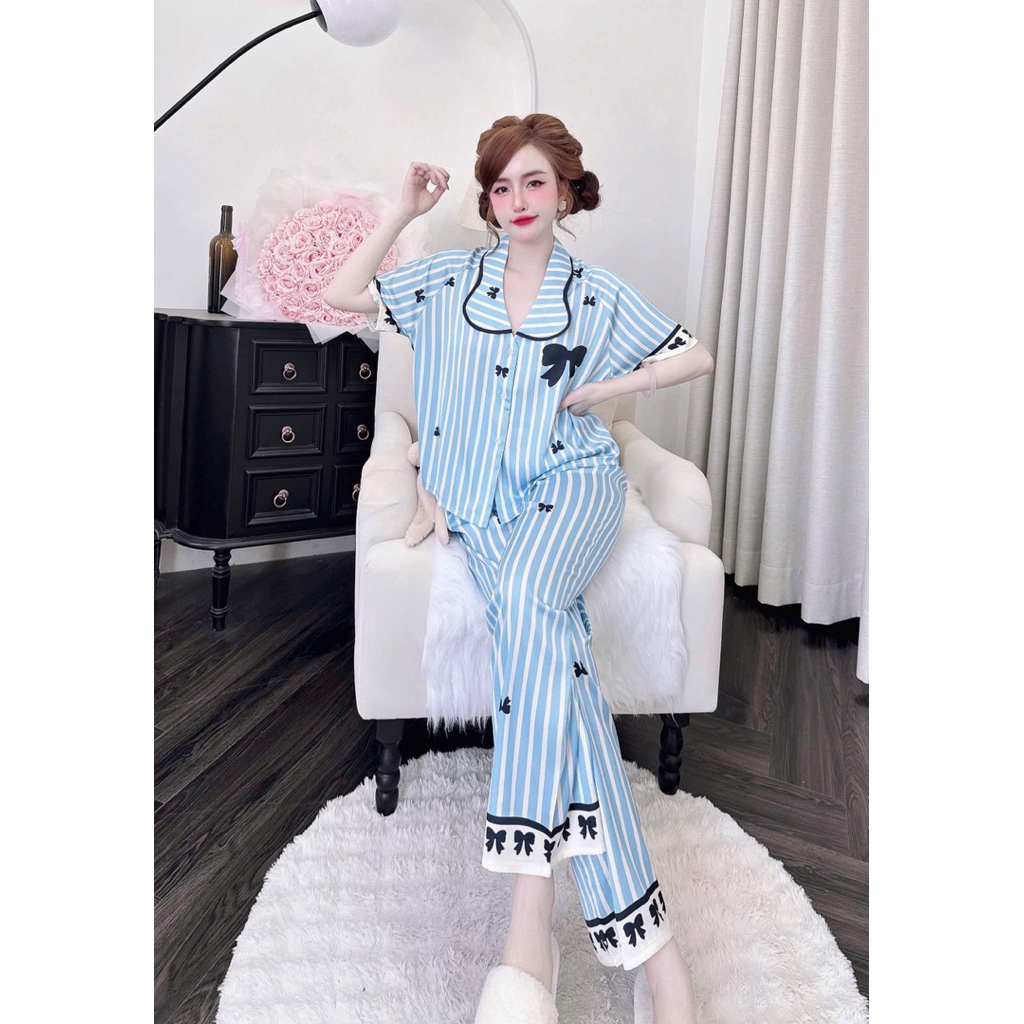 [ Size40-60kg TNQD270624 ]Đồ nữ mặc nhà áo tay ngắn quần dài form croptop phối hoạ tiết đáng yêu chất lụa latin